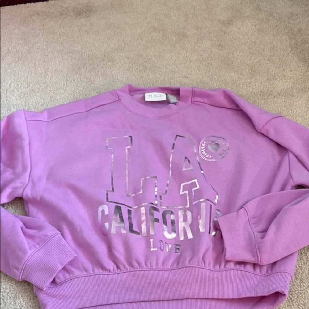 Children’s place lavender XL pullover crop sweatshirt